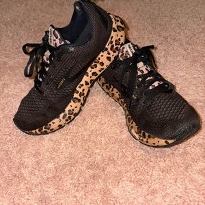 Brooks Women's Black Athletic Shoes with Leopard Print Midsole